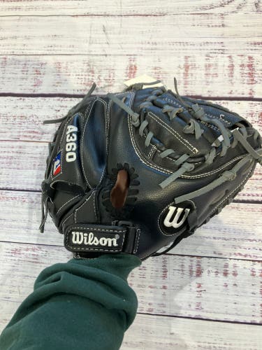 Black Wilson A360 RH Catcher's Baseball Glove 32.5" (Used)