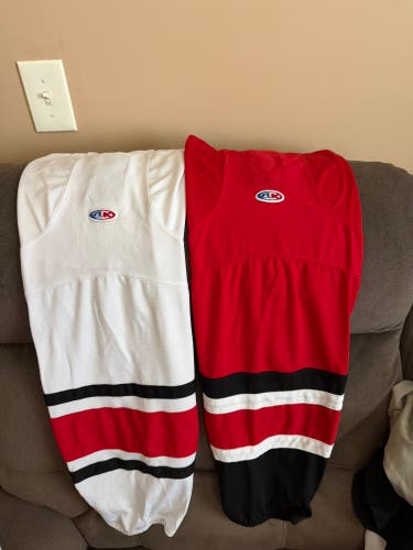 Red Senior Large Athletic Knit HS2100 Socks (Used)