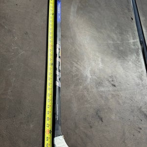 Junior CCM Ribcor Trigger 8 Pro Left Hand Hockey Stick P28 40 Flex (Used)