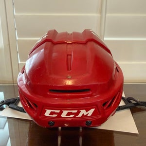Small CCM FitLite 90 Helmet (Used) Color Red