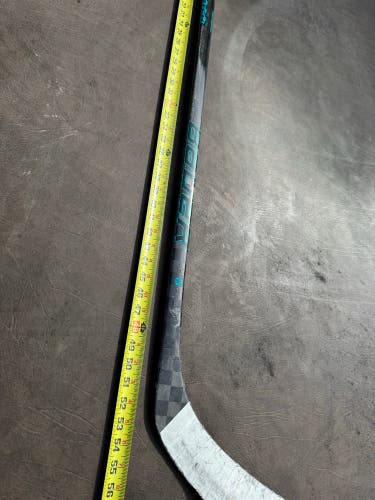 Junior Bauer Twitch Left Hand Hockey Stick P92 50 Flex (Used)