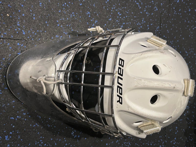 Junior Bauer Profile 930 Goalie Mask (Used)