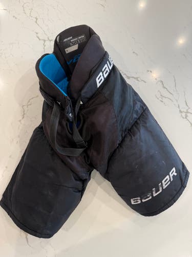 Bauer Vapor Volt Jr Medium Hockey Pants Black (4'7"–4'11") Used – Great Value