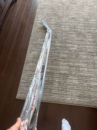 Senior Bauer Vapor Team Left Hand Hockey Stick P28 77 Flex Pro Stock (New)