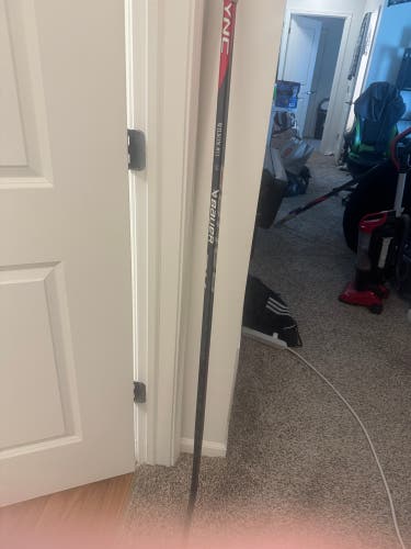 Senior Bauer Nexus 2N Pro XL Right Handed Hockey Stick P92M 70 Flex (Used)