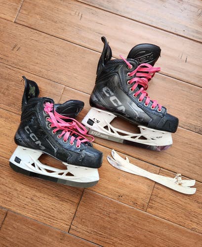 CCM Tacks XF Pro Hockey Skates Regular Width (Used)