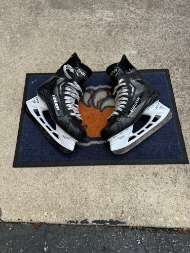 Black 2022 Bauer Supreme Mach Hockey Skates 8 (New)