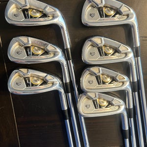 Men's 2009 TaylorMade 2009 Tour Preferred Right Handed Iron Set Steel Shaft (Used)