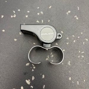 New Bauer Plastic Whistle (1035717)