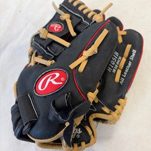 Junior Size 10.5 Inch Rawlings Highlight Series Baseball Glove.