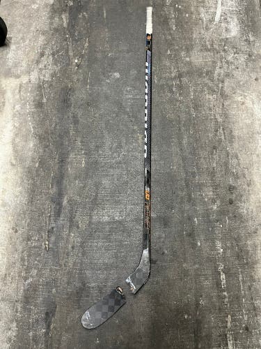 Senior Warrior Fantom QRE Right Handed Hockey Stick W28 85 Flex (Used)