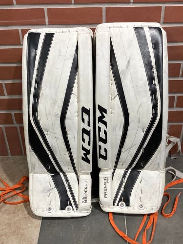 26" Junior CCM Premier R1.5 Goalie Leg Pads (Used)