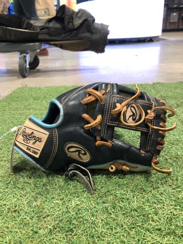 Rawlings Heart of the Hide RH Infield Baseball Glove 11.5" (Used)