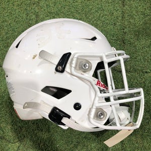 Adult Medium Riddell SpeedFlex Helmet (Used)