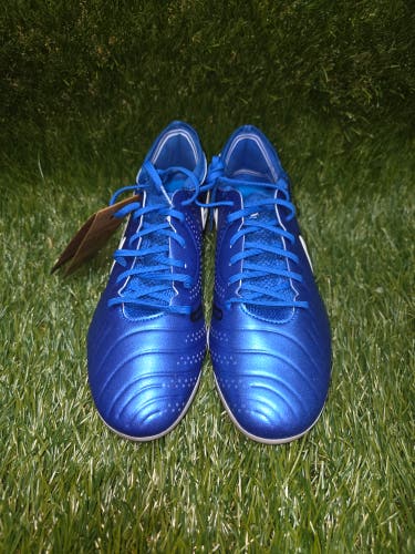 Nike Tiempo Legend 10 Elite. Size 9