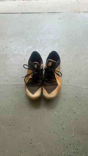 New Balance M4040BY3