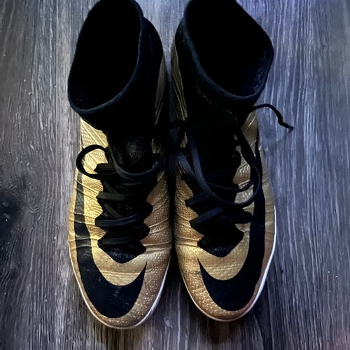 Gold Men's Size M 10.5 (W 11.5) Nike MercurialX Proximo TF Turf Cleats Cleats (Used)
