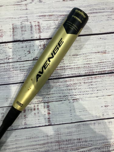 2019 AXE Avenge Composite Bat BBCOR Certified (-3) Composite 28 oz 31" (Used)