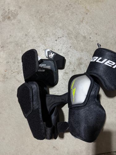 Senior Large Bauer Elbow Pads (New)