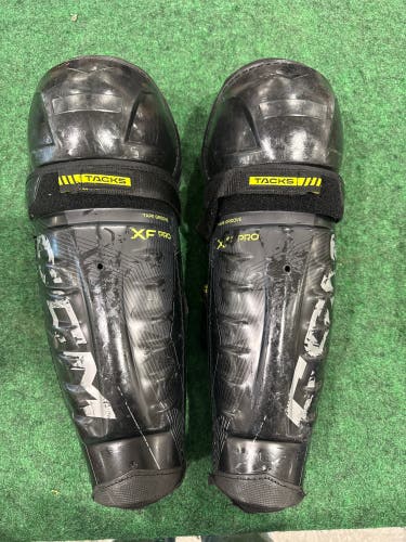 Senior CCM Tacks XF Pro Shin Pads 15" (Used)