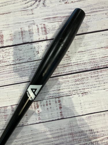 Akadema Torpedo Bat Maple 32" (Used)