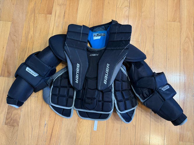Large/Extra Large Bauer GSX Goalie Chest Protector (Used)