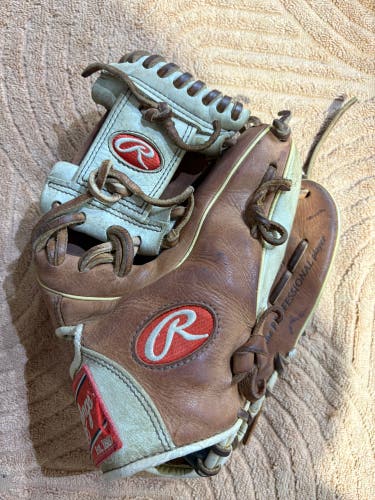 Brown Rawlings Gold Glove Elite RH Baseball Glove 11.5" (Used)