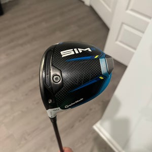 Men's TaylorMade Sim2 Left Hand Driver Stiff Flex Adjustable Loft (Used)