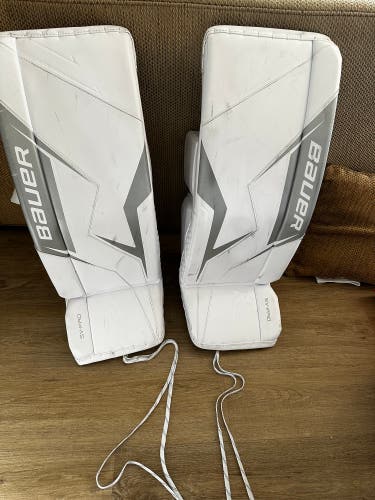 Small 2025 Bauer Sv-Pro Goalie Leg Pads (Used, great condition)