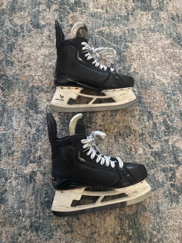 Black 2022 Bauer Supreme Mach Hockey Skates Pro Stock NHL Josh Mahura 8.5 (With Fly-TI Steel) (Used)