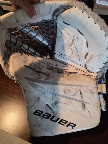 Bauer Hyperlite 2 Regular (Used)