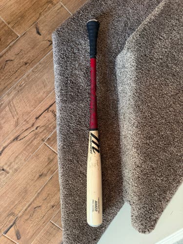 2023 Marucci AM22 Maple BBCOR Certified Bat 30 oz 33" (Used)