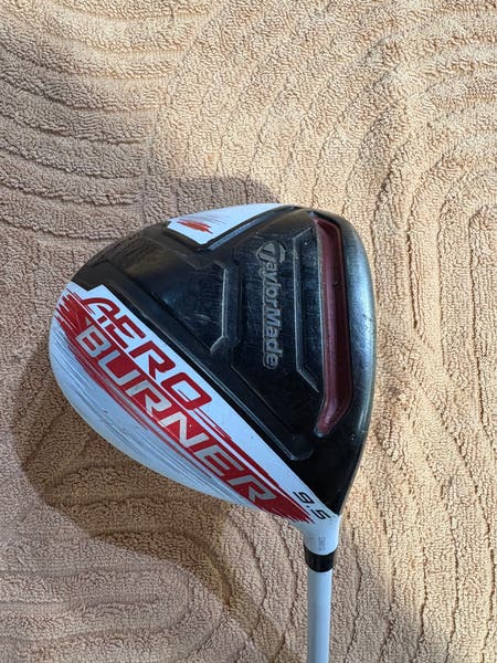 Men's TaylorMade AeroBurner Driver 9.5* RH | Matrix AeroBurner 50g