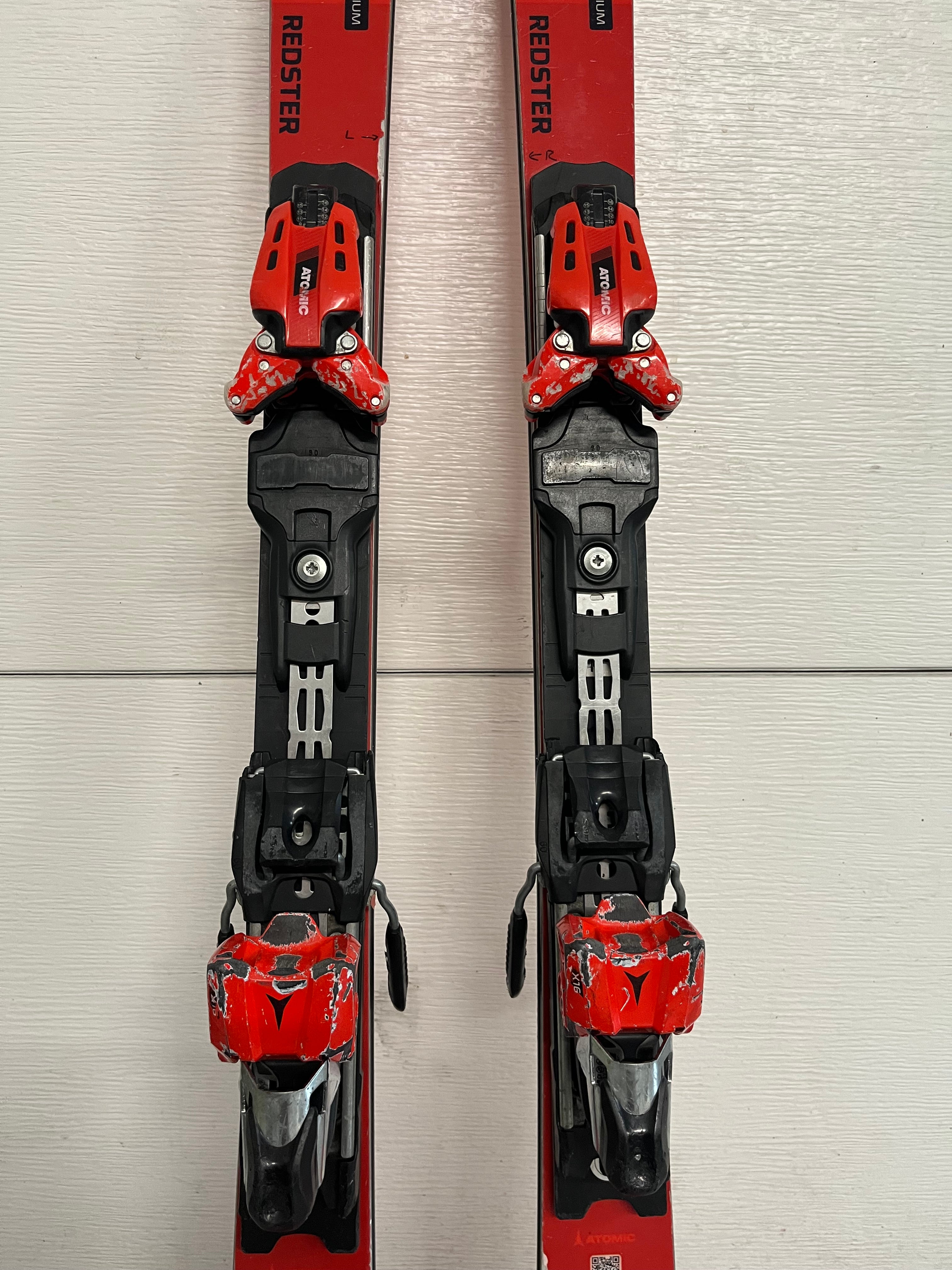 Atomic Redster S9 FIS 157cm with X16 bindings | SidelineSwap | Buy