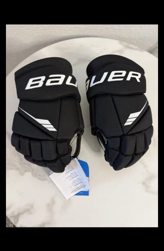 Bauer Hockey Gloves Youth Black New with Tags Ice Hockey Gloves Pair