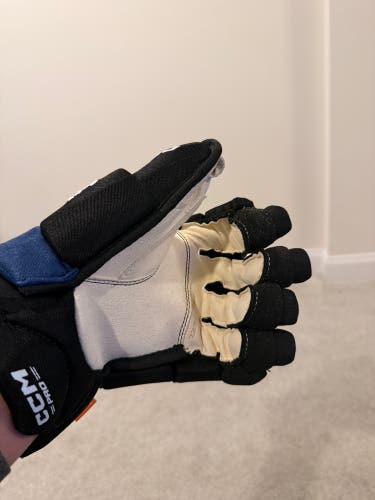 CCM JetSpeed FT1 Gloves 14" Auston Matthews Pro Stock Toronto Maple Leafs Next Gen