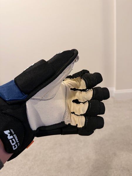 CCM JetSpeed FT1 Gloves 14" Auston Matthews Pro Stock Toronto Maple Leafs Next Gen