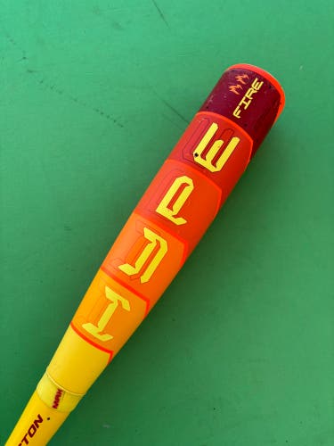 2025 Easton Hype Fire Composite Bat USABat Certified (-10) 18 oz 28"
