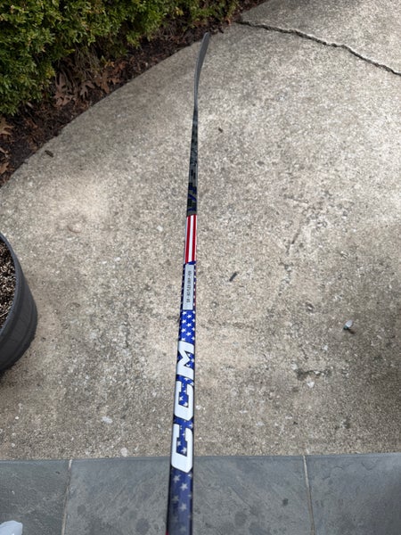 Senior CCM Vizion 2 USA EDITION Left Handed Hockey Stick P29+1/4 80 Flex (New)
