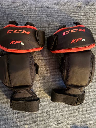 Youth CCM KP 1.9 Knee/thigh/shin pad