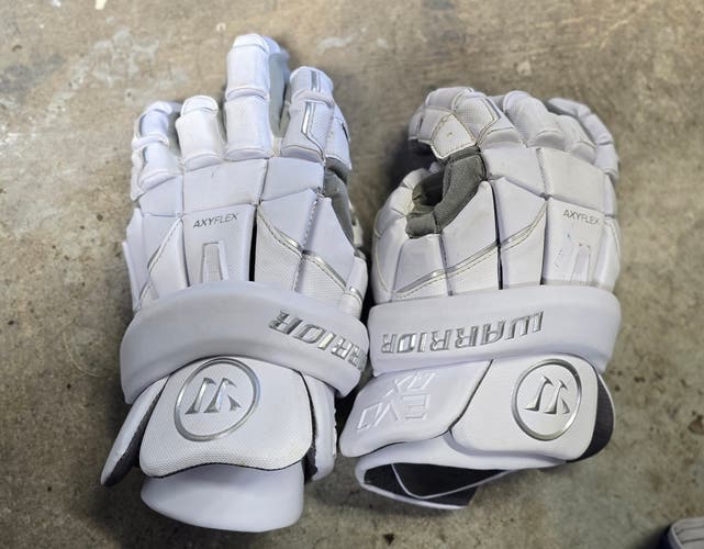 Warrior Evo Lacrosse Gloves (Used)
