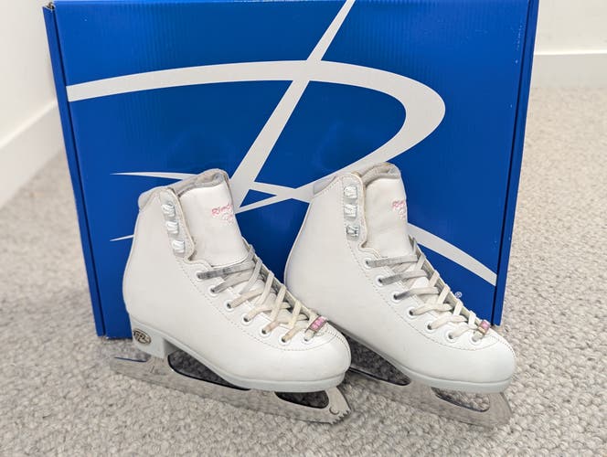 Riedell Ruby Figure Skates D Junior 12 (Used)