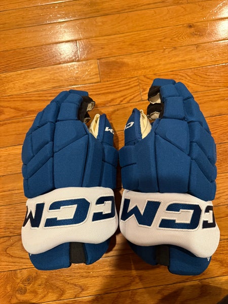 CCM HGTK Gloves 14" Pro Stock (Used)