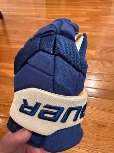 Bauer Supreme 2S Pro Gloves 14" (Used)