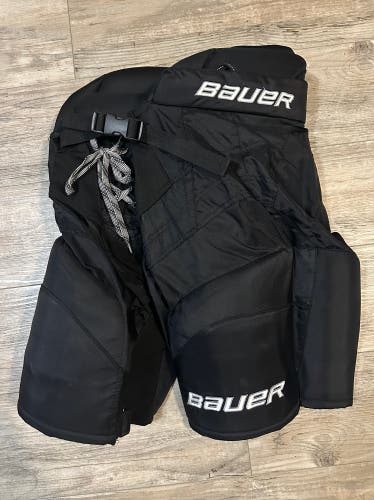 Bauer Nexus Hockey Pants Medium Tapered Black (Like New)
