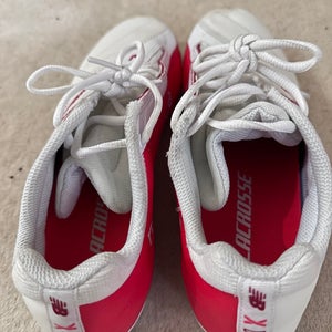 White Men's Size M 11.0 (W 12.0) Adult New Balance Burn X4 Low Top Molded Cleats (Used)