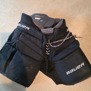 Senior Medium Bauer Elite Hockey Goalie Pants