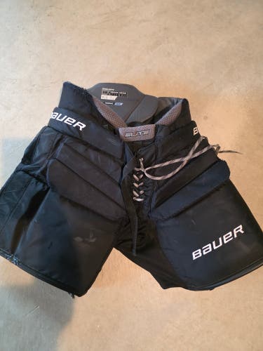 Senior Medium Bauer Elite Hockey Goalie Pants