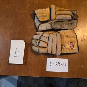 Vintage Lacrosse Gloves (Used) #6