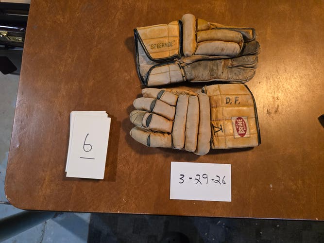 Vintage Lacrosse Gloves (Used) #6